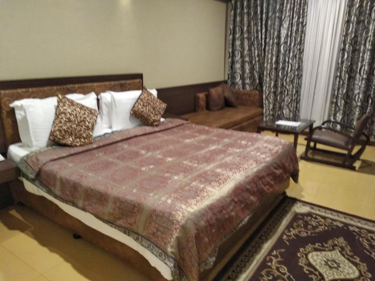 Shilpi Hill Resort Saputara Exterior foto