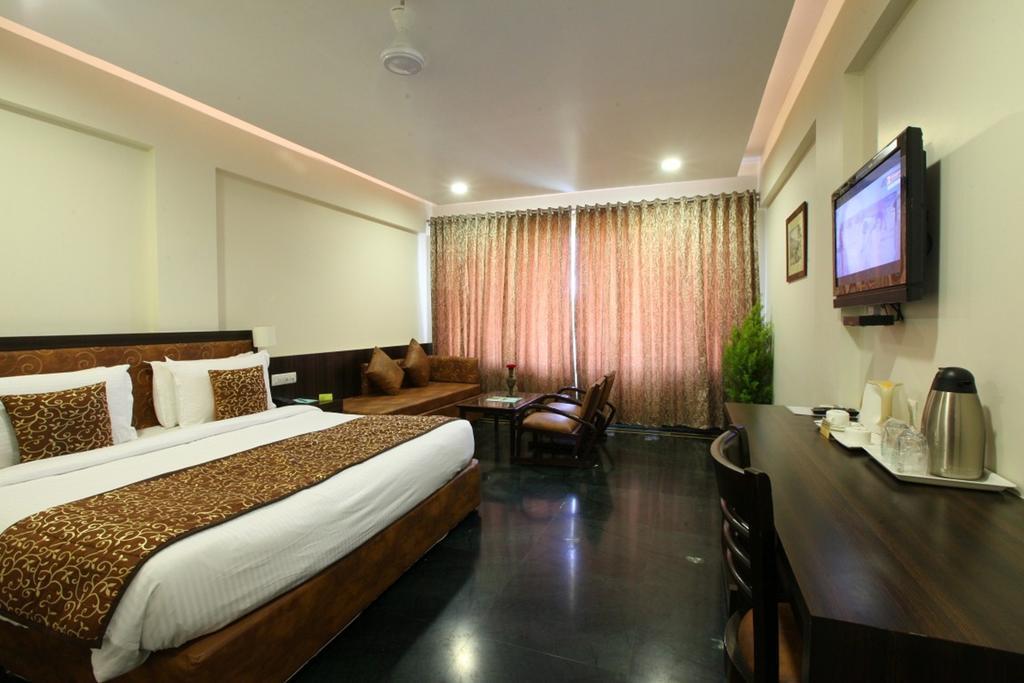 Shilpi Hill Resort Saputara Zimmer foto