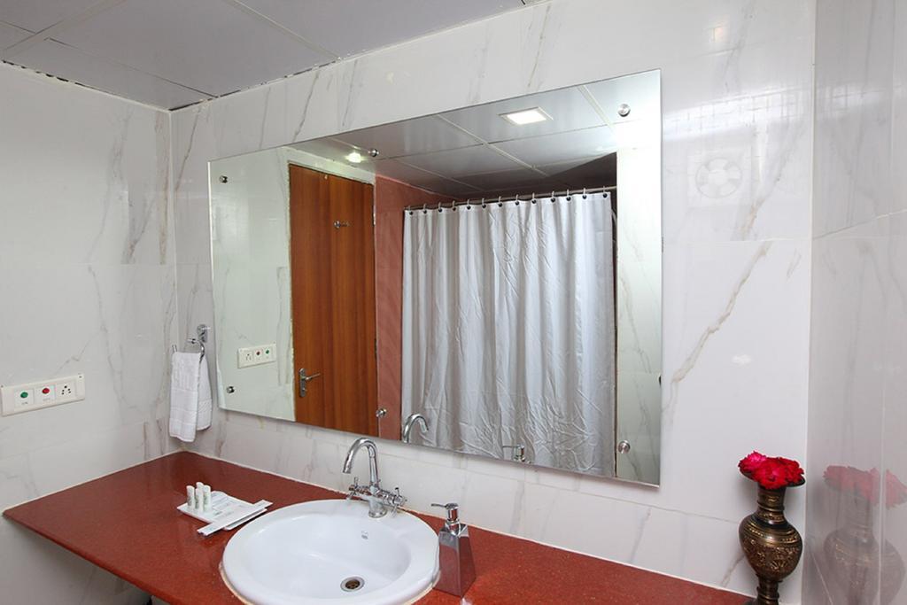 Shilpi Hill Resort Saputara Zimmer foto